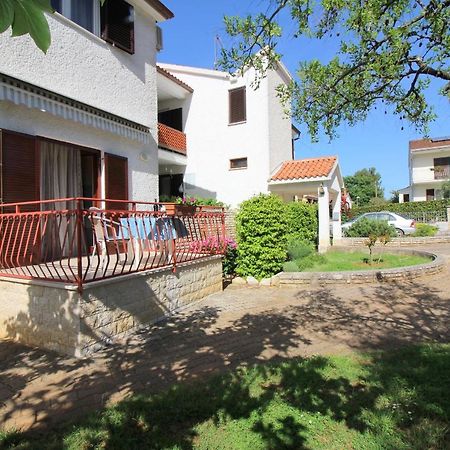Apartment Ema Near City Center Poreč Eksteriør billede